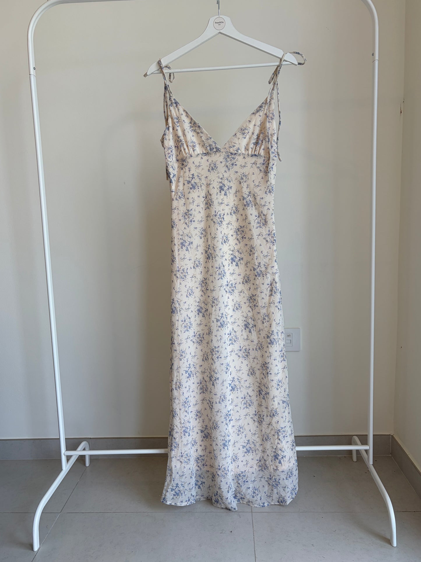 white floral maxi dress
