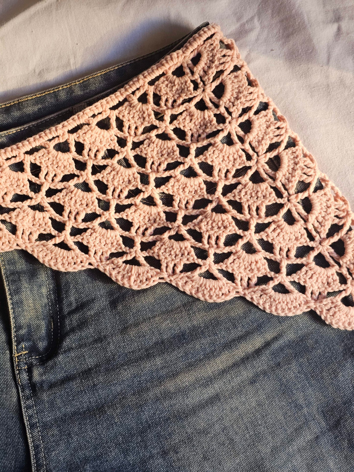 Crochet Bandana (Pink)