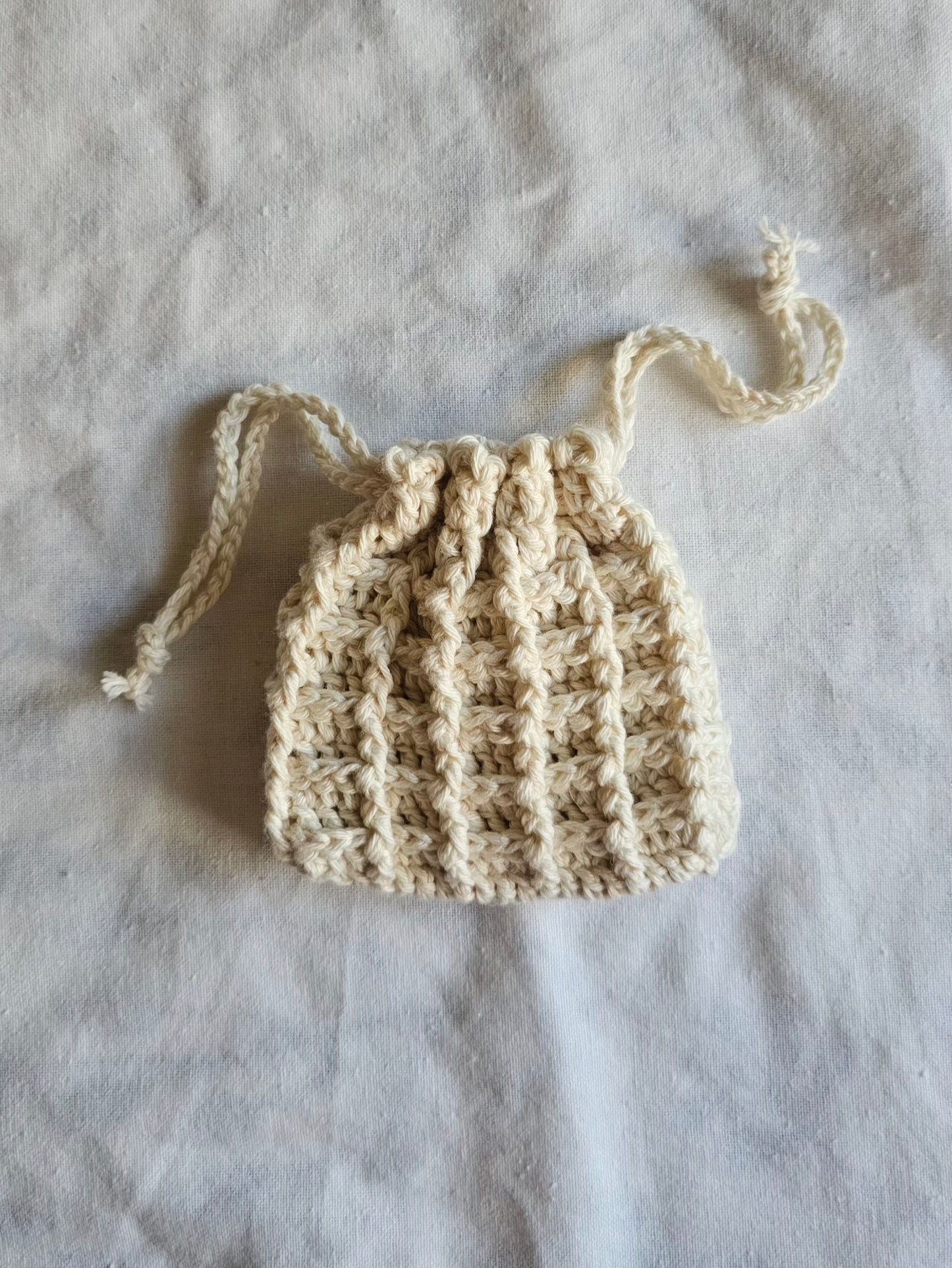 Waffle drawstring pouch (White)