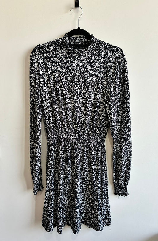 New Look Black Ditsy Floral Long Sleeve Mini Dress – UK 10