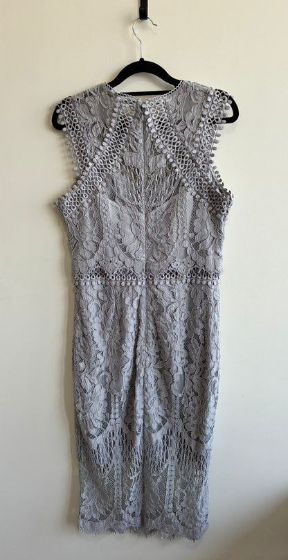 Lipsy VIP Grey Lace Cap Sleeve Midi Dress – UK 12