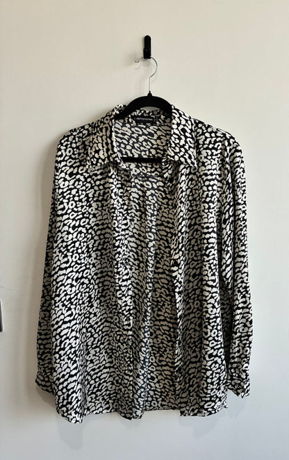 PrettyLittleThing Tan & Black Leopard Print Satin Oversized Shirt – UK 10