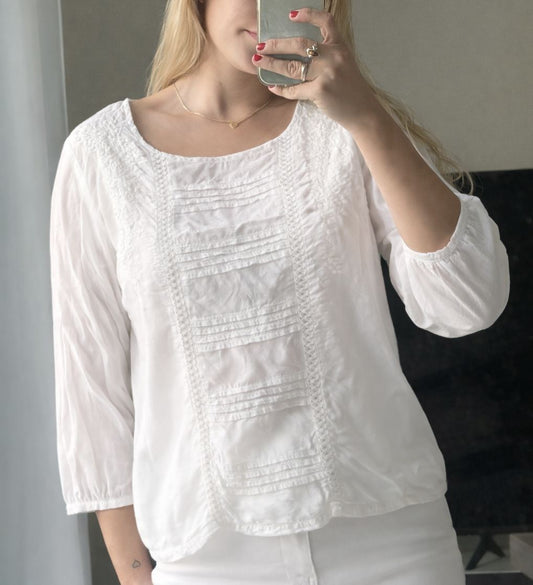 White Embroidered Long Sleeve Blouse
