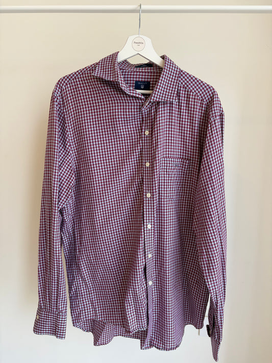 classic men’s button-down shirt from GANT