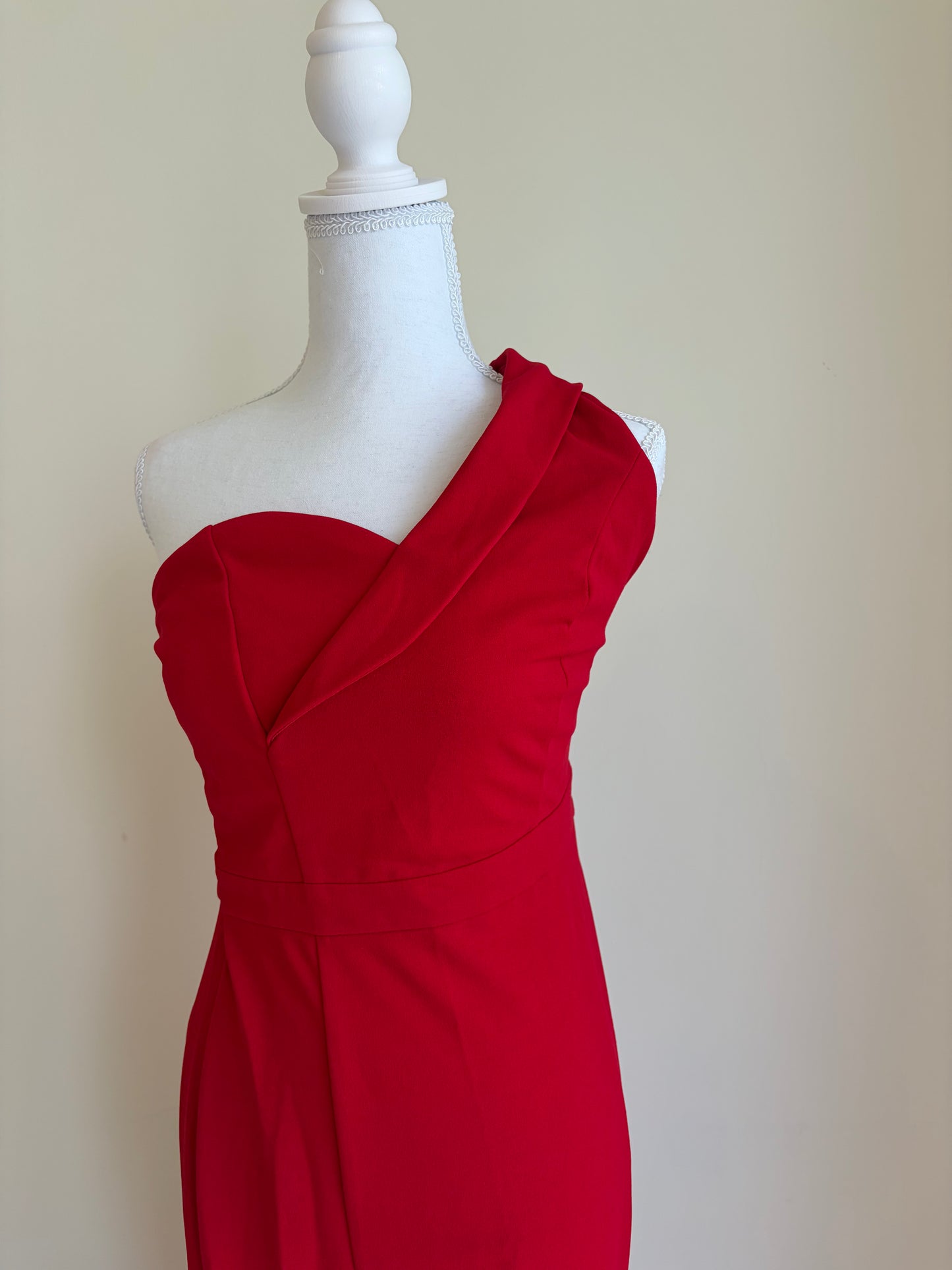 Red One-Shoulder Evening Gown