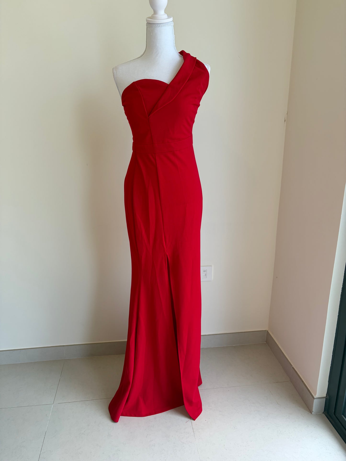 Red One-Shoulder Evening Gown