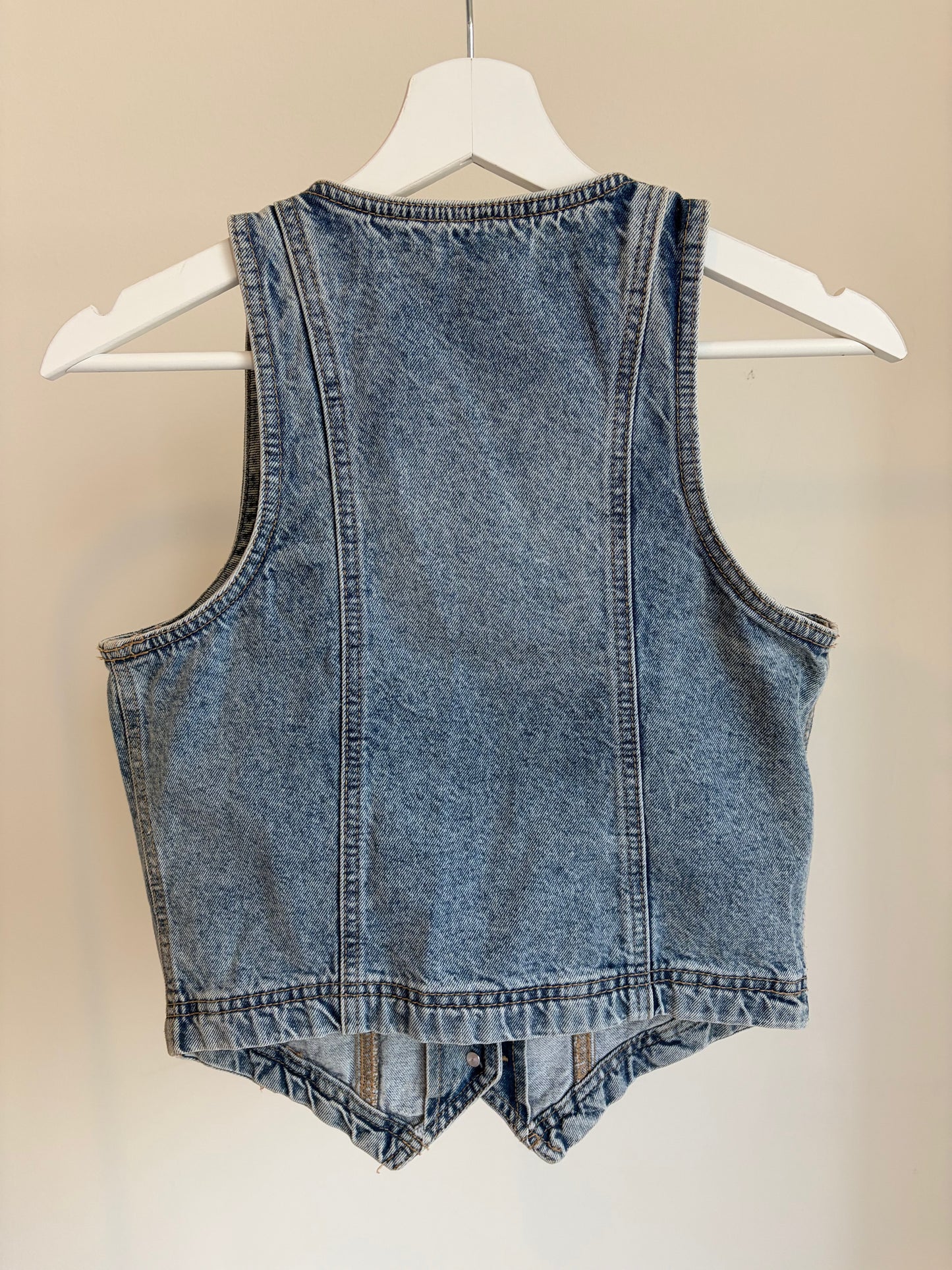 Denim Button-Front Vest – Cotton On (Size S/P)