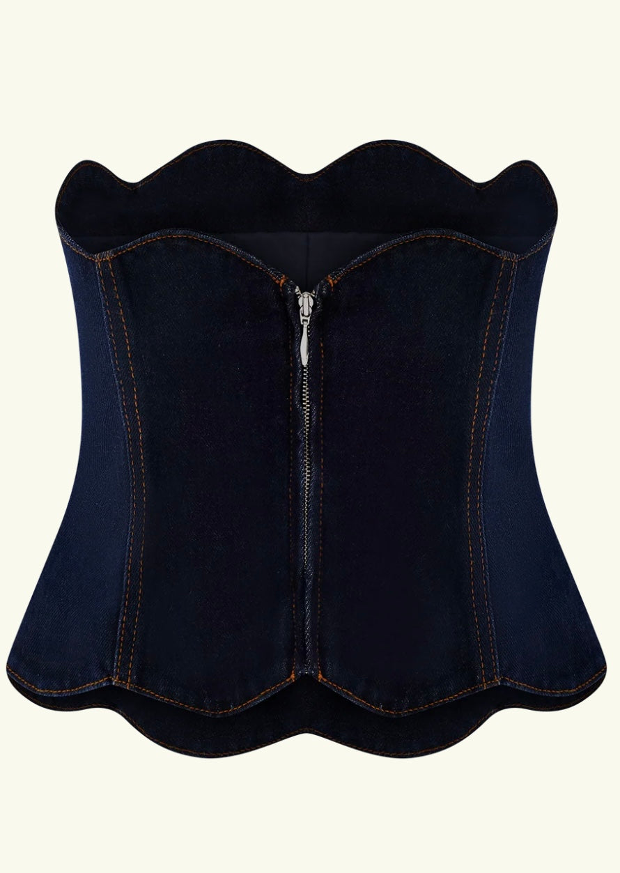 Strapless scallop top