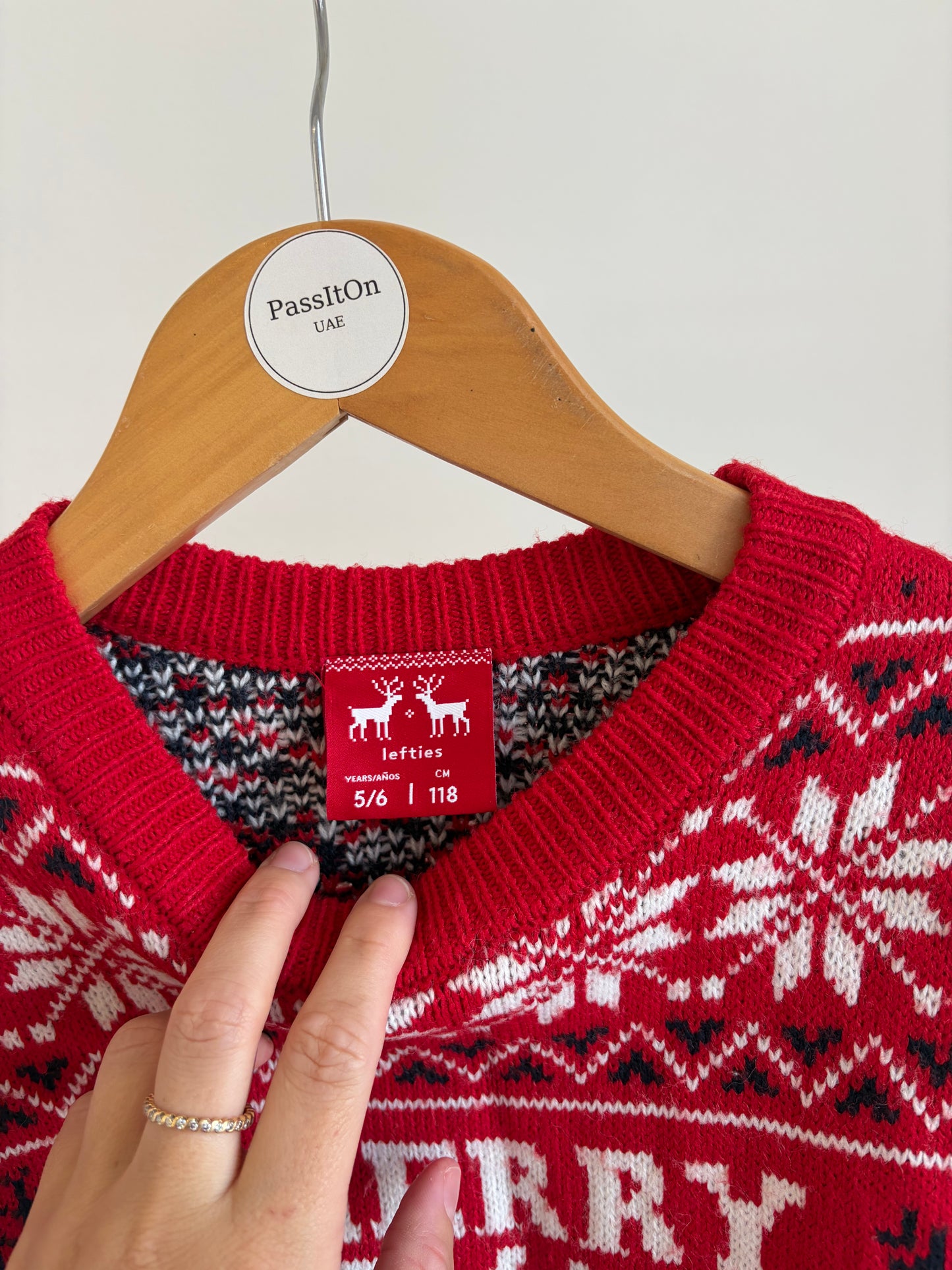 Christmas Knit Sweater – “Merry Xmas”