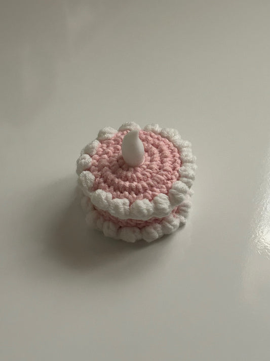 Crochet candle cake
