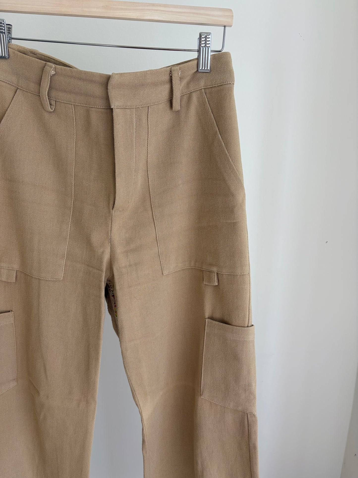 Beige Wide-Leg Cargo Pants – Utility Style