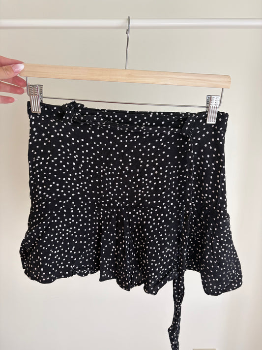 Black Polka Dot Wrap Skort – Zara
