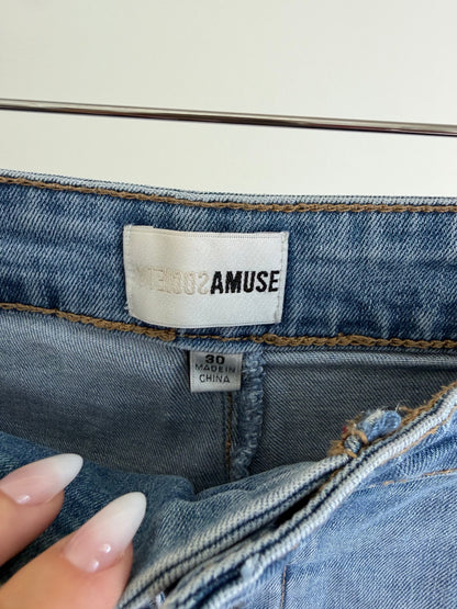 Light-wash denim shorts from Amuse