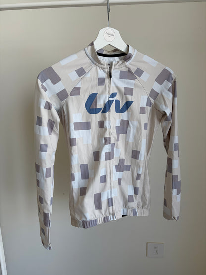 liv cycling jersey