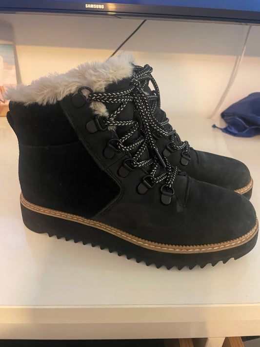 Toms ankle boots
