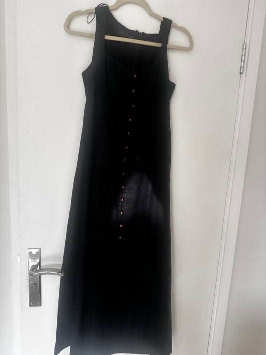 Black linen Zara dress