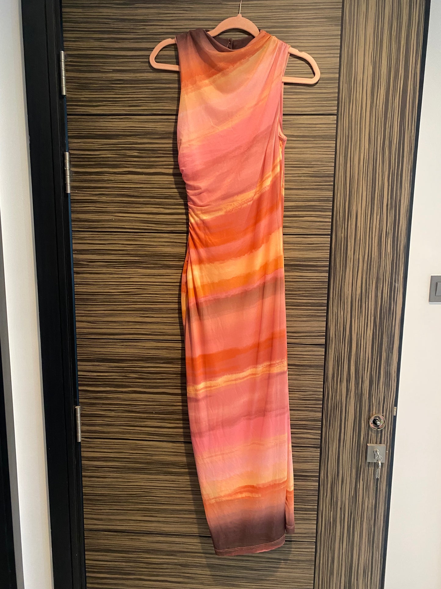 NEW LOOK LONG BODY CON - UK 10